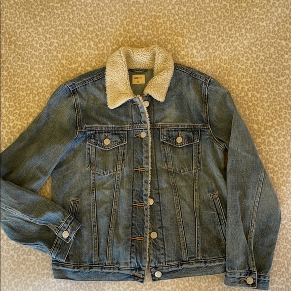 Gap Jean Jacket - Picture 1 of 3